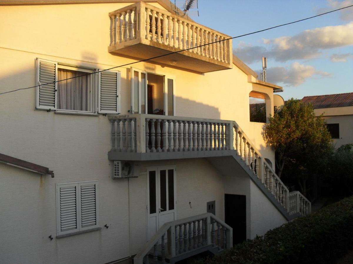 Apartment Zdenka ปอฟเลียนา ภายนอก รูปภาพ