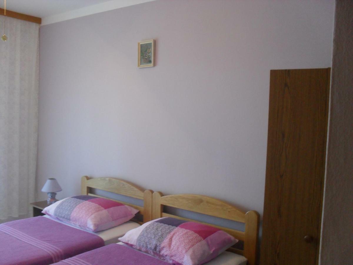 Apartment Zdenka ปอฟเลียนา ภายนอก รูปภาพ