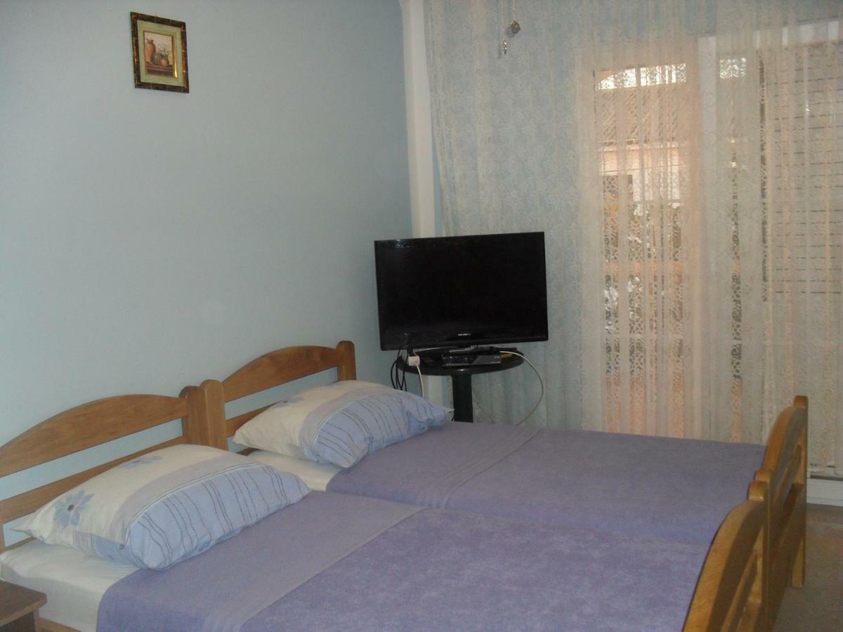Apartment Zdenka ปอฟเลียนา ภายนอก รูปภาพ